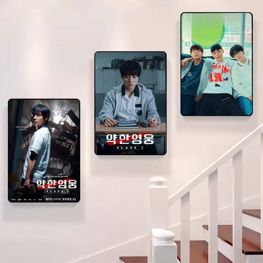 Affiche de classe de héros w-w - Home Office And Tv Room Ideas avis et prix